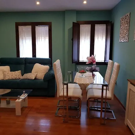 דירה Centrico Apartamento *